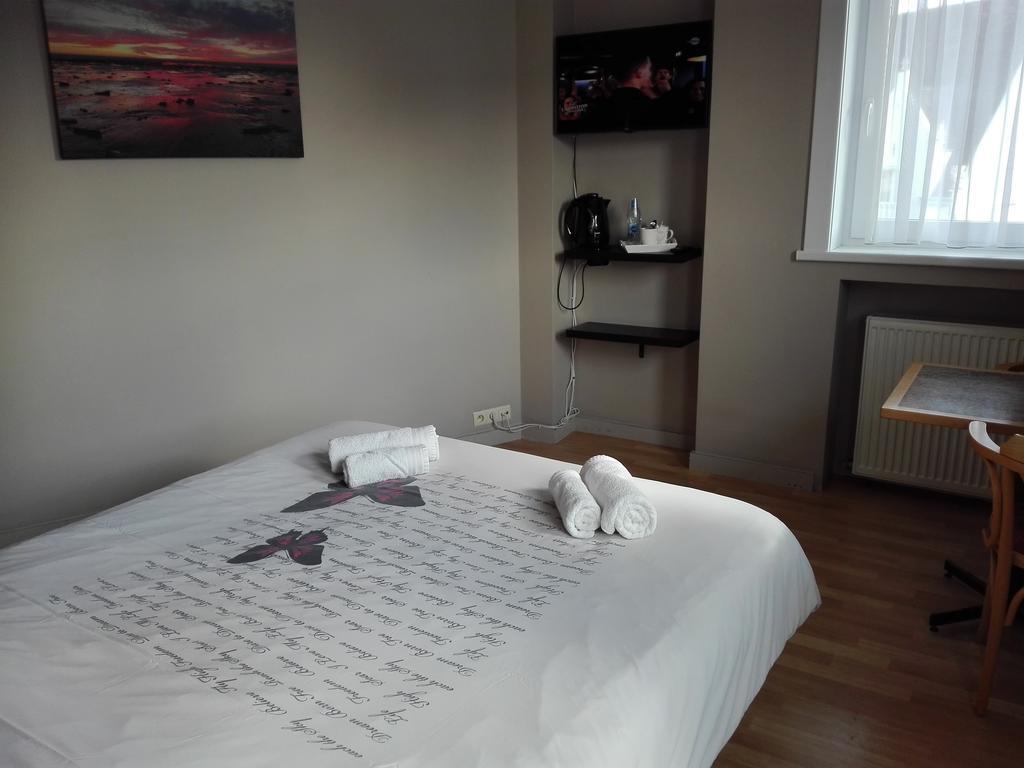Hotel Logies Het Maantje à La Panne Extérieur photo
