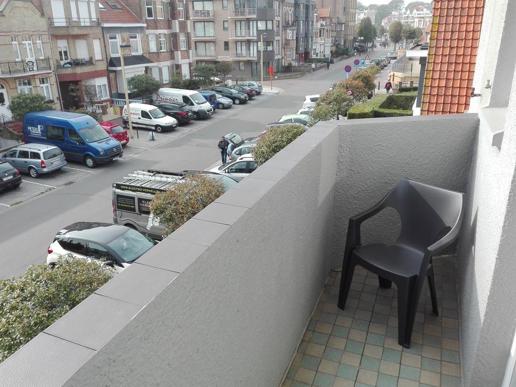 Hotel Logies Het Maantje à La Panne Extérieur photo