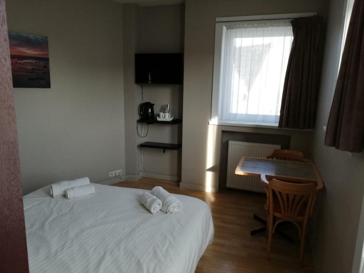 Hotel Logies Het Maantje à La Panne Extérieur photo